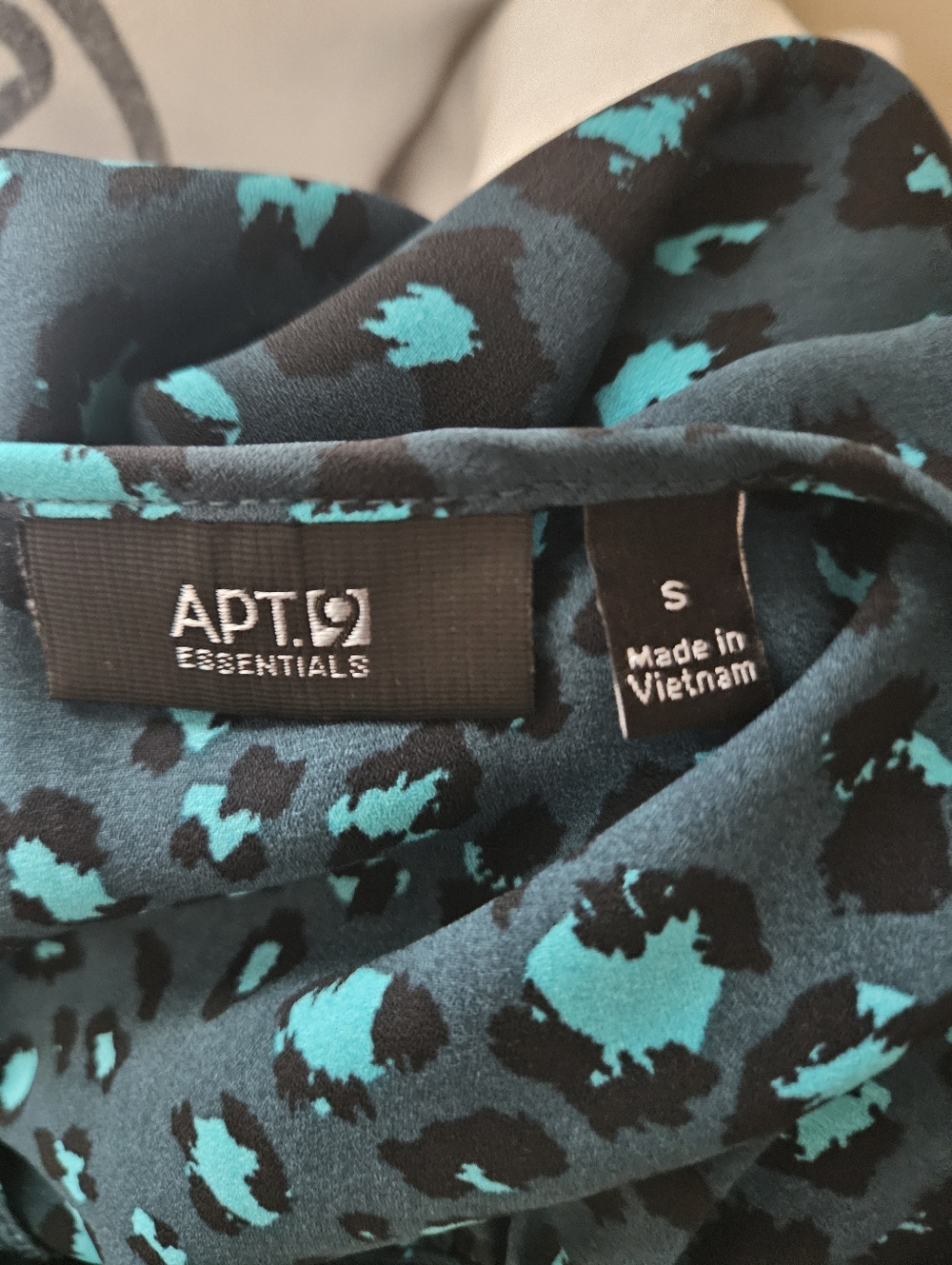 Apt 9 Sleeveless Leopard Print Top Small - Picture 4 of 4